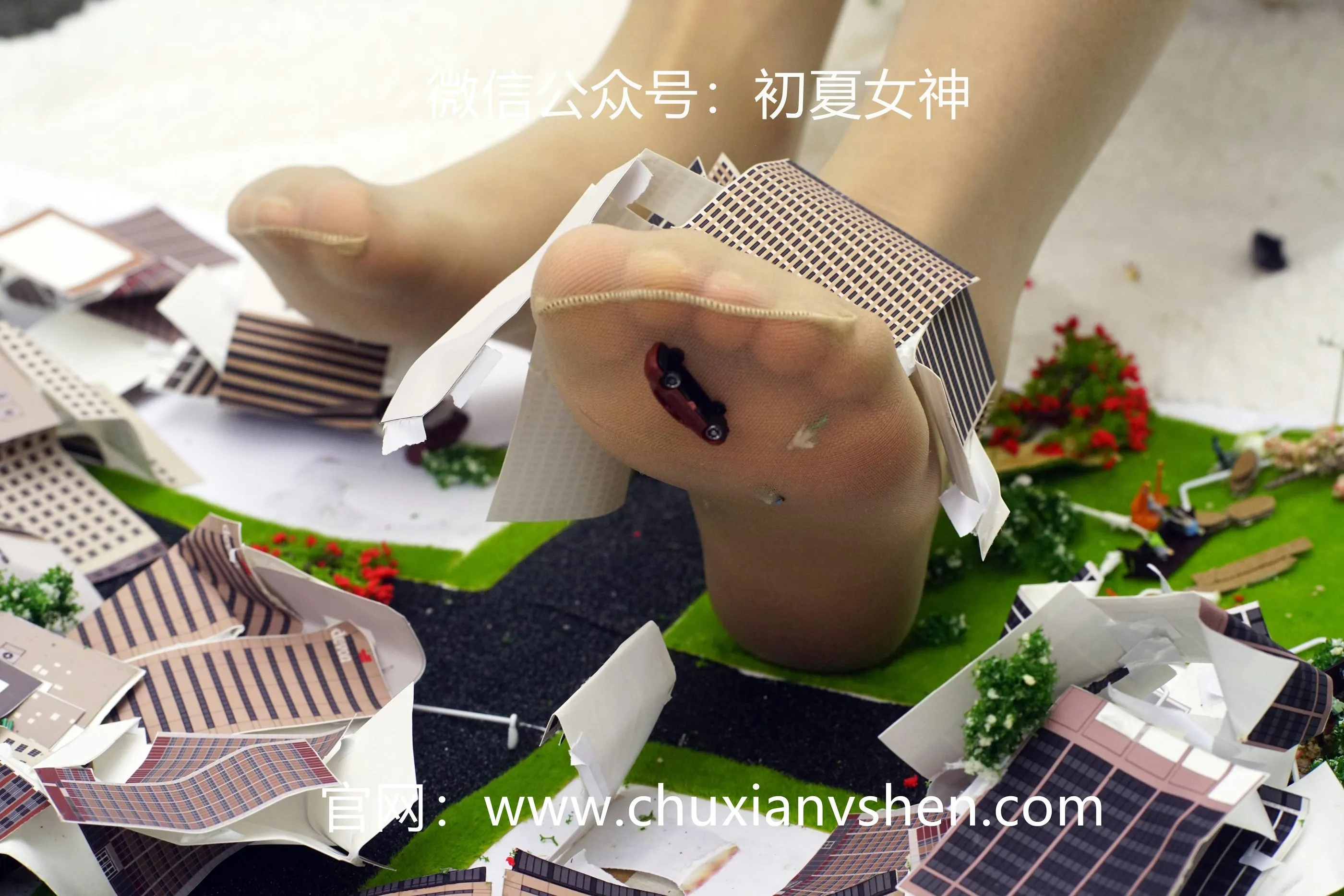 初夏女神 NO.036 点点 误入小人国 [110P]插图8